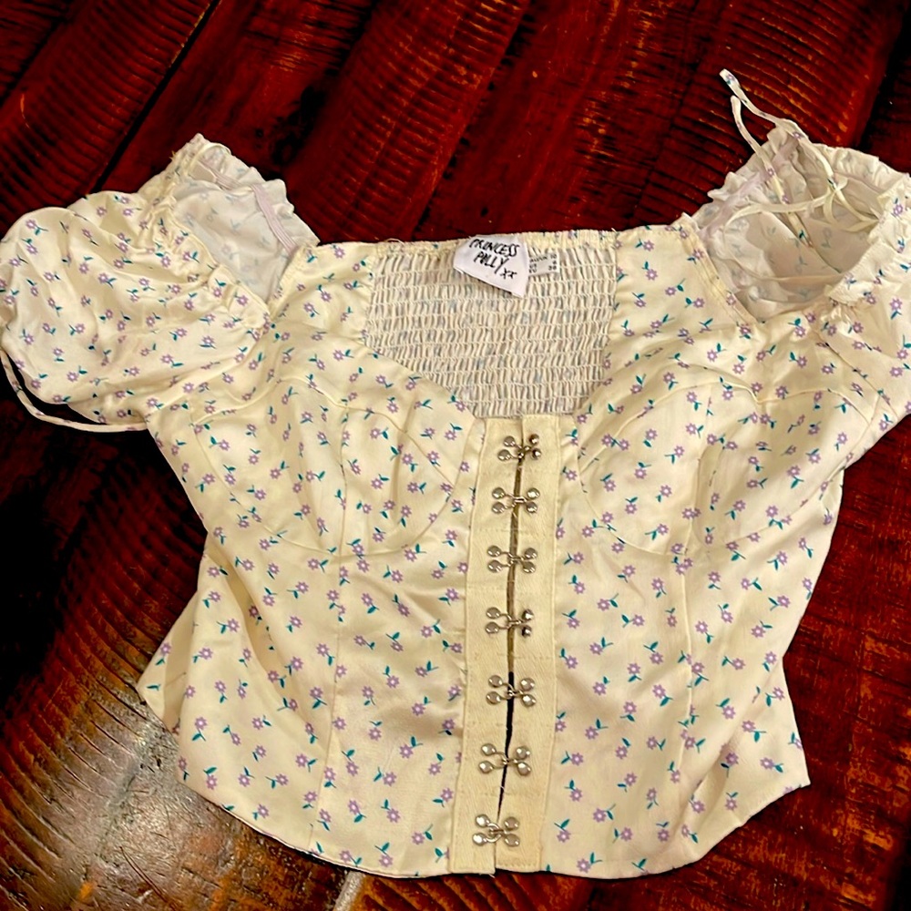Princess Polly bra top with metal claps size 6